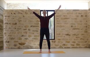 לחזק את הגוף בשיעור עמידה שמתאים לכולם