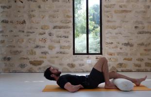 תרגול להקלה בכאבי גב תחתון- חיזוק של שרירי הליבה