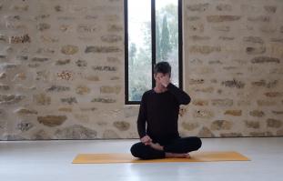 להתחבר מחדש לנשימה עם אימון פראניאמה- 9 תרגול פראניאמה מלא