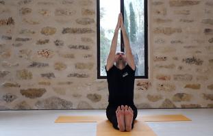 להעמיק בכפיפות לפנים ופיתולים