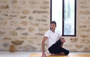 חווית האמצע בתנוחות הפיתול