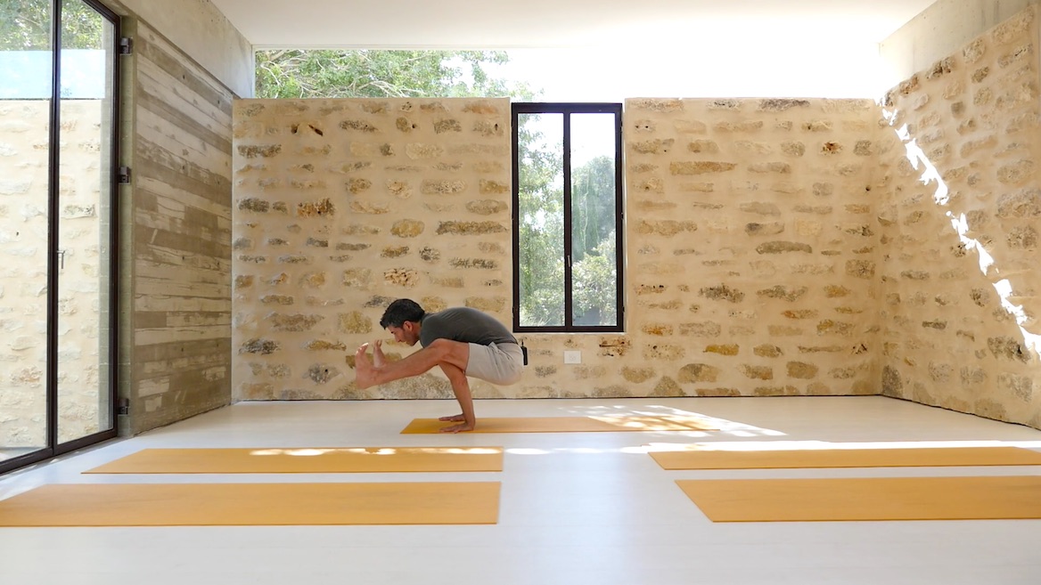 ליצור הרמוניה מכפות הרגליים ועד הראש